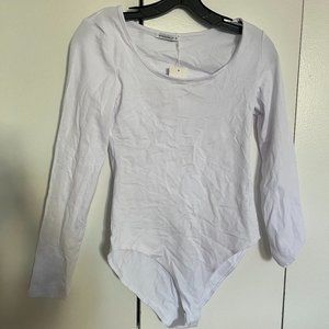 White scoop neck body suit